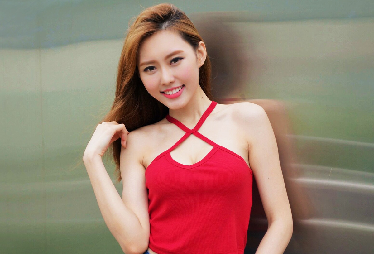 成熟御姐性感街拍写真